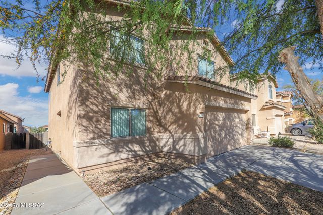 8424 S Egyptian Drive, Tucson, AZ 85747