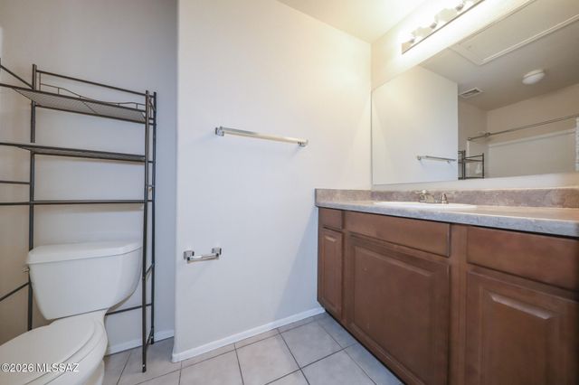 8424 S Egyptian Drive, Tucson, AZ 85747