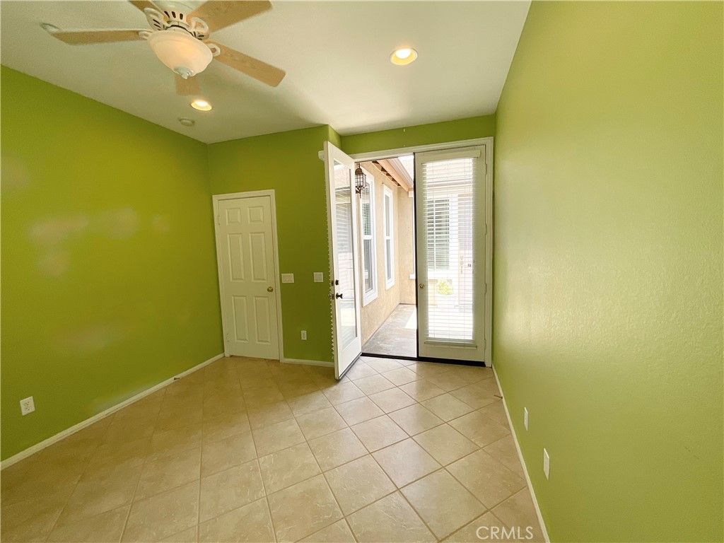 Image 17 of property listing at 7142 Hidden Court, Highland, CA 92346