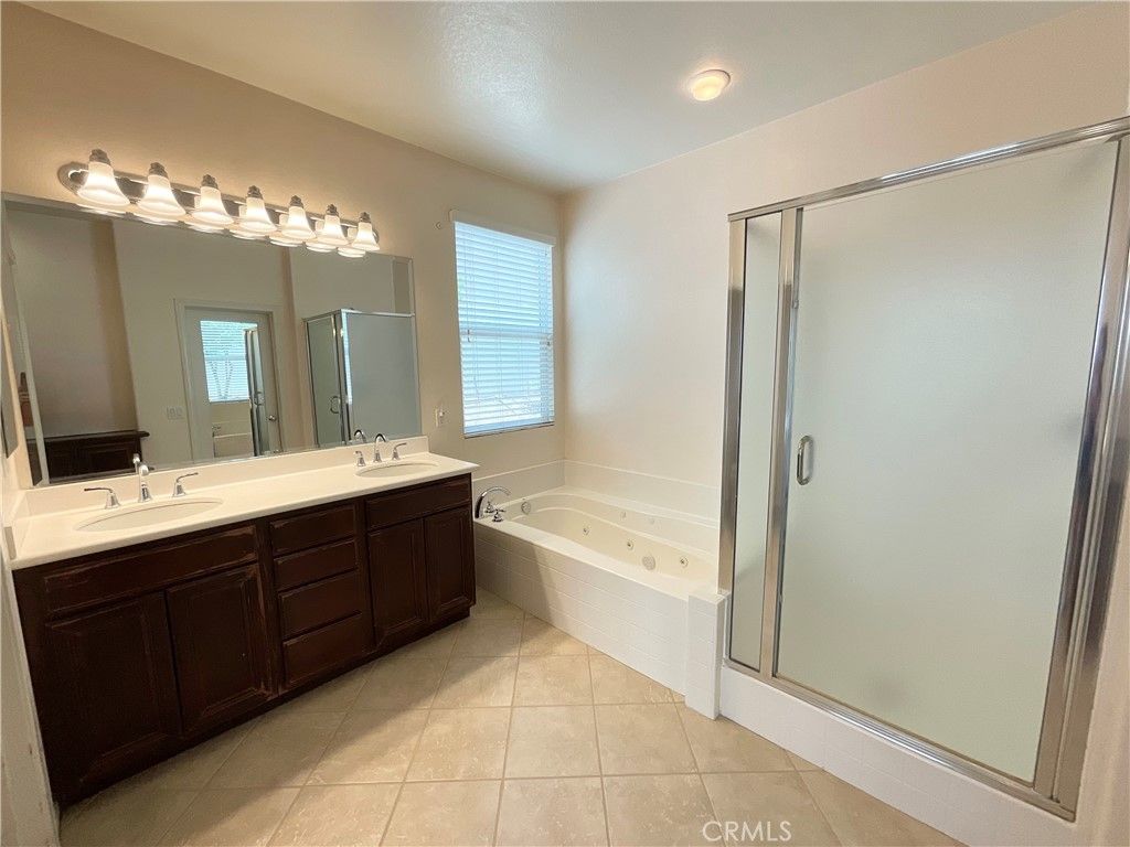 Image 21 of property listing at 7142 Hidden Court, Highland, CA 92346