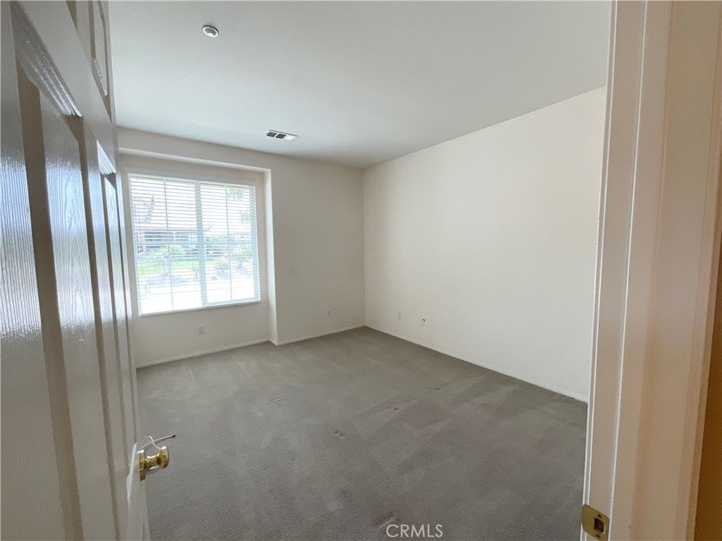 Image 25 of property listing at 7142 Hidden Court, Highland, CA 92346