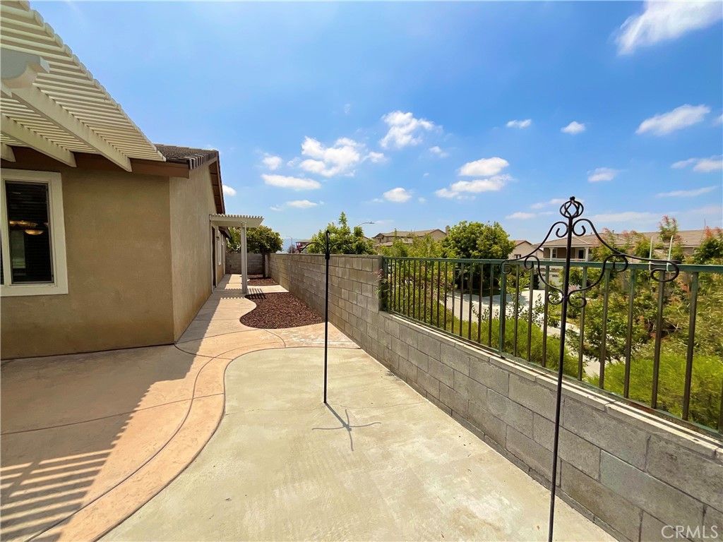Image 35 of property listing at 7142 Hidden Court, Highland, CA 92346