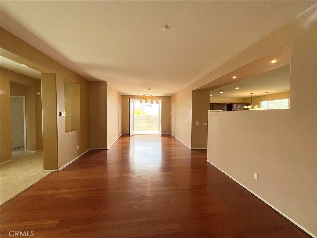 Image 9 of property listing at 7142 Hidden Court, Highland, CA 92346