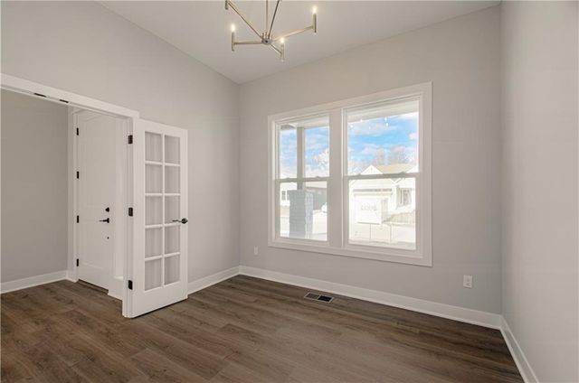 17148 S Heatherwood Street, Olathe, KS 66062