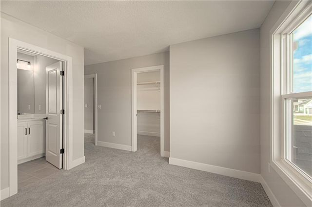 17148 S Heatherwood Street, Olathe, KS 66062