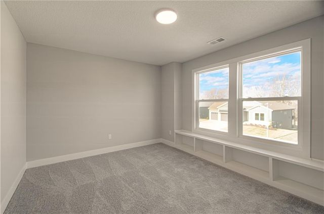 17148 S Heatherwood Street, Olathe, KS 66062