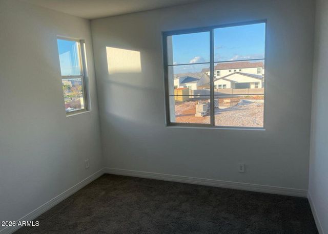 10021 E TRENT Avenue, Mesa, AZ 85212