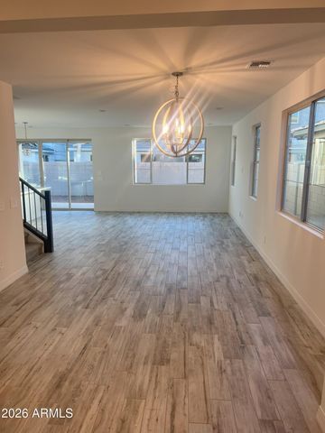 10021 E TRENT Avenue, Mesa, AZ 85212