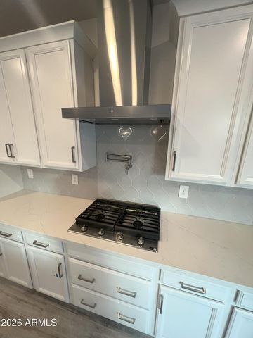 10021 E TRENT Avenue, Mesa, AZ 85212