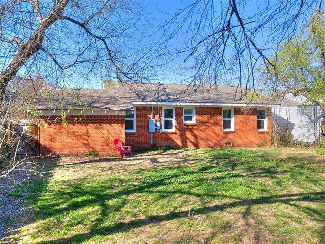 1106 E Louisiana Street, Norman, OK 73071