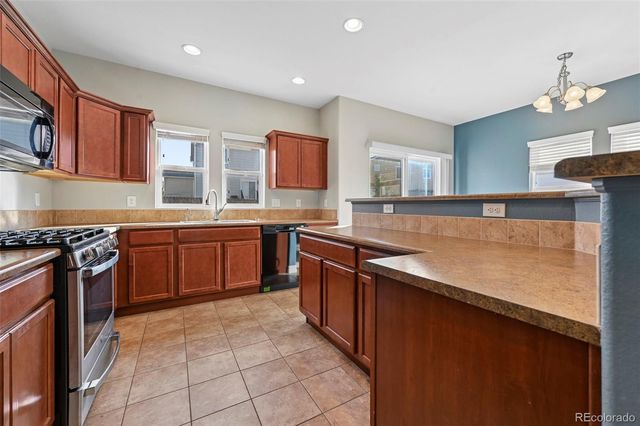 6914 Dusty Miller Way, Colorado Springs, CO 80908