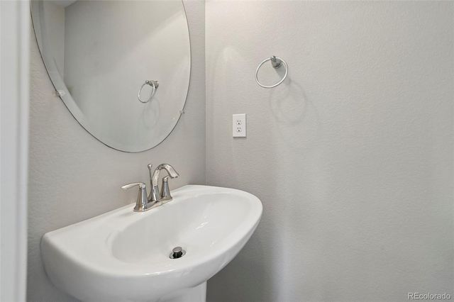 6914 Dusty Miller Way, Colorado Springs, CO 80908