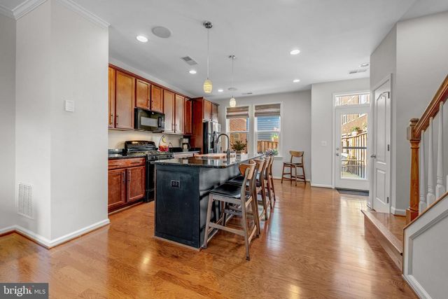 8924 CENTER ST, Manassas, VA 20110