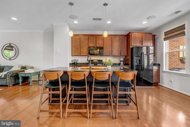 8924 CENTER ST, Manassas, VA 20110