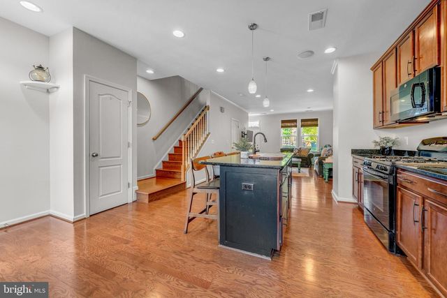 8924 CENTER ST, Manassas, VA 20110