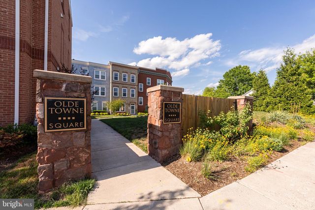 8924 CENTER ST, Manassas, VA 20110