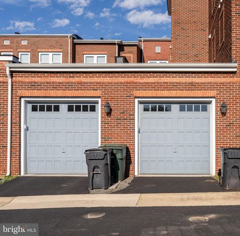 8924 CENTER ST, Manassas, VA 20110