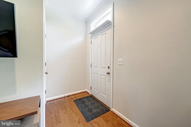8924 CENTER ST, Manassas, VA 20110