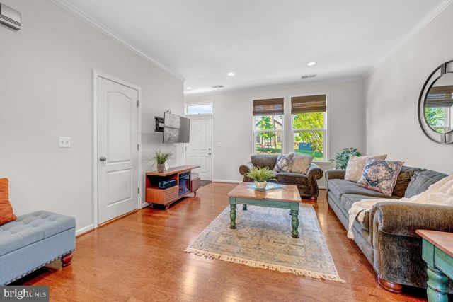8924 CENTER ST, Manassas, VA 20110