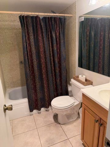 469 Mansfield L L, Boca Raton, FL 33434
