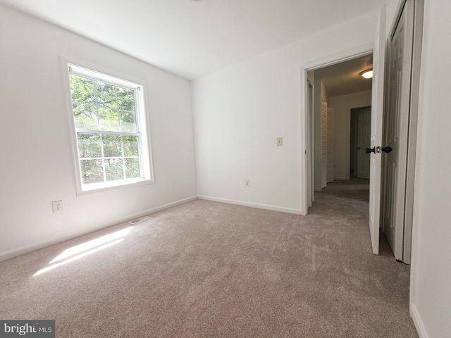 8111 BEVERLY RD, Severn, MD 21144
