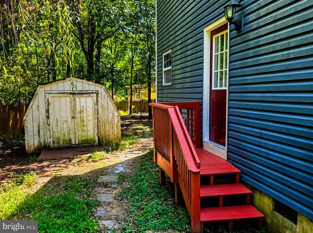 8111 BEVERLY RD, Severn, MD 21144