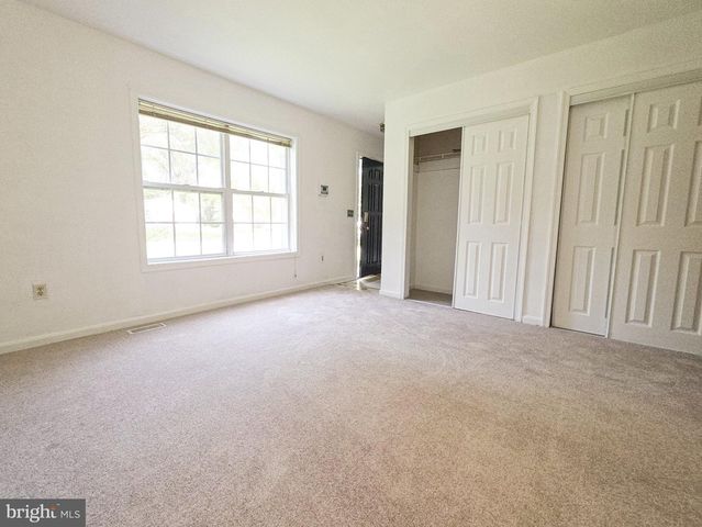 8111 BEVERLY RD, Severn, MD 21144