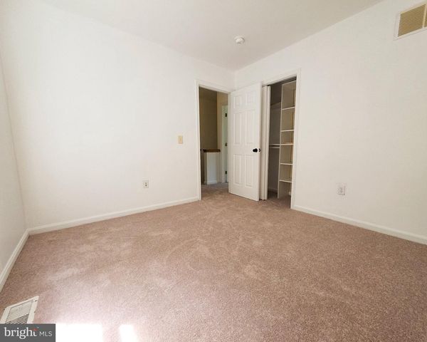 8111 BEVERLY RD, Severn, MD 21144