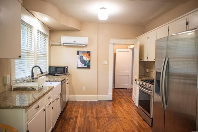 2409 S State Street, Little Rock, AR 72206