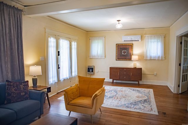 2409 S State Street, Little Rock, AR 72206