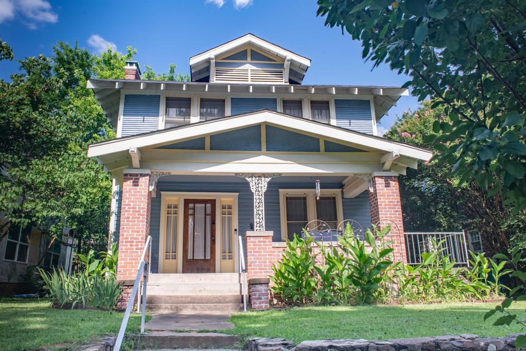 2409 S State Street, Little Rock, AR 72206