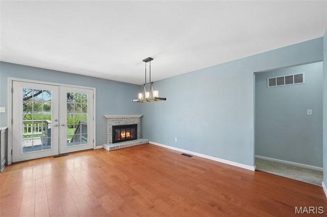 579 Golfwood Drive, St Louis, MO 63021