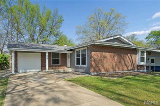 579 Golfwood Drive, St Louis, MO 63021