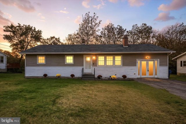 120 S QUEEN ST, Biglerville, PA 17307