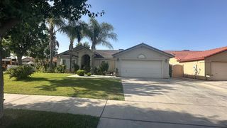 15888 W Stanislaus, Kerman, CA 93630