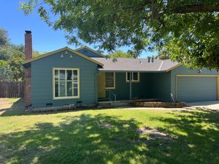 1750 W Alpine Ave, Stockton, CA 95204