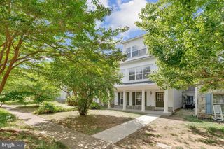 16461 KENNEWEG CT, Woodbridge, VA 22191