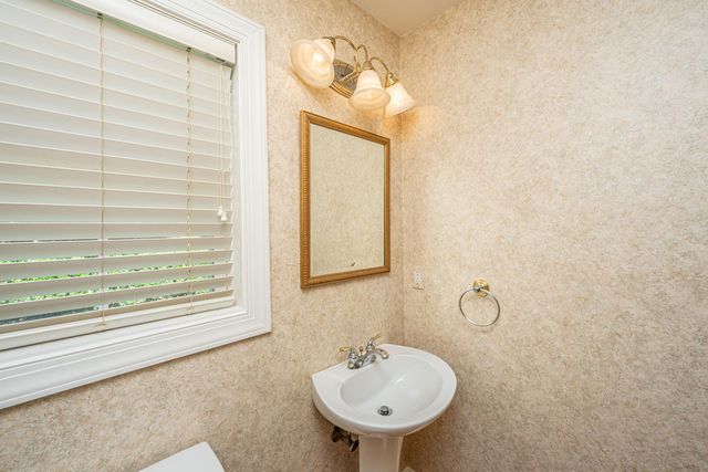 109 Waveney Circle, Goose Creek, SC 29445