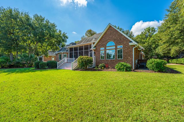 109 Waveney Circle, Goose Creek, SC 29445