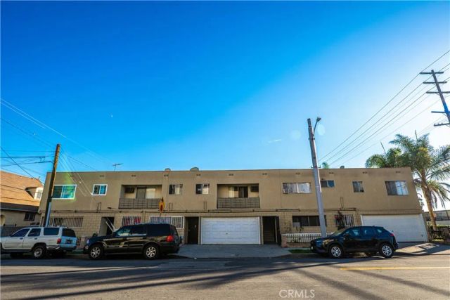 5666 Lemon Grove Avenue, Los Angeles, CA 90038