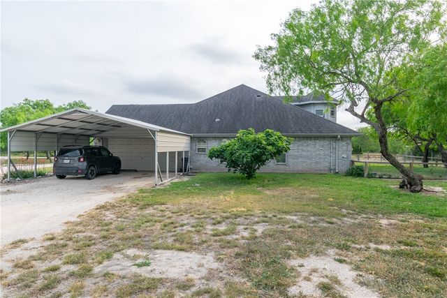 550 County Road 2111, Alice, TX 78332