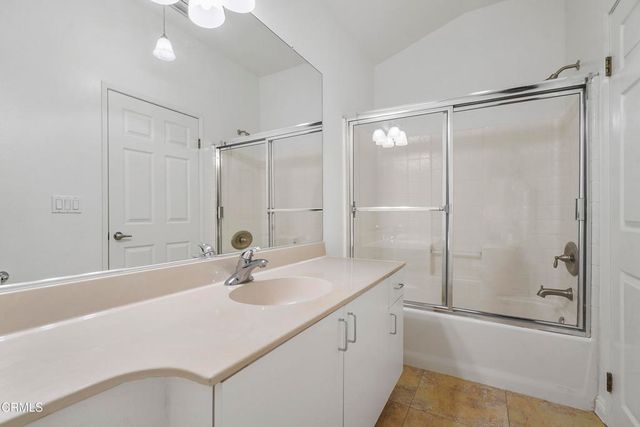 50 W Mountain Street 15, Pasadena, CA 91103