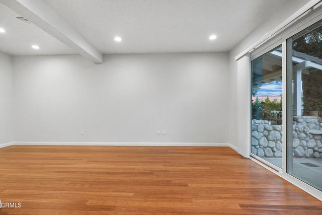 50 W Mountain Street 15, Pasadena, CA 91103