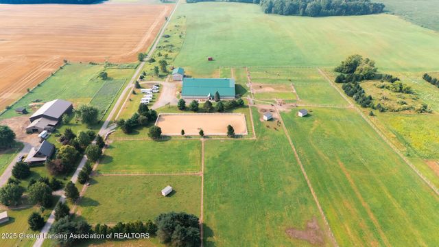 2260 Holt Road, Williamston, MI 48895