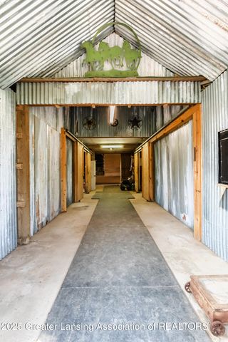 2260 Holt Road, Williamston, MI 48895