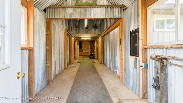 2260 Holt Road, Williamston, MI 48895