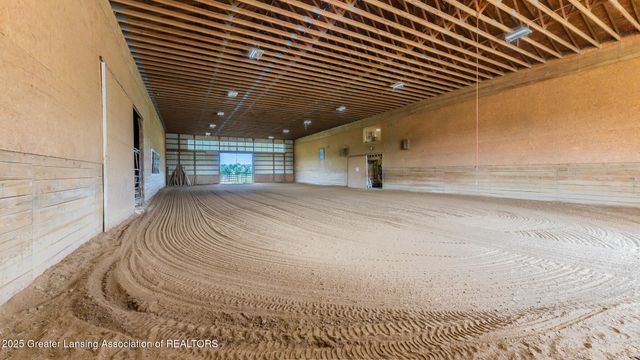 2260 Holt Road, Williamston, MI 48895