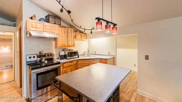 2260 Holt Road, Williamston, MI 48895