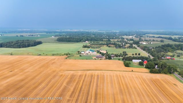 2260 Holt Road, Williamston, MI 48895