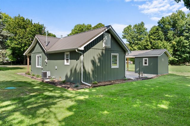 315 S Jackson Street, Hanover, MI 49241